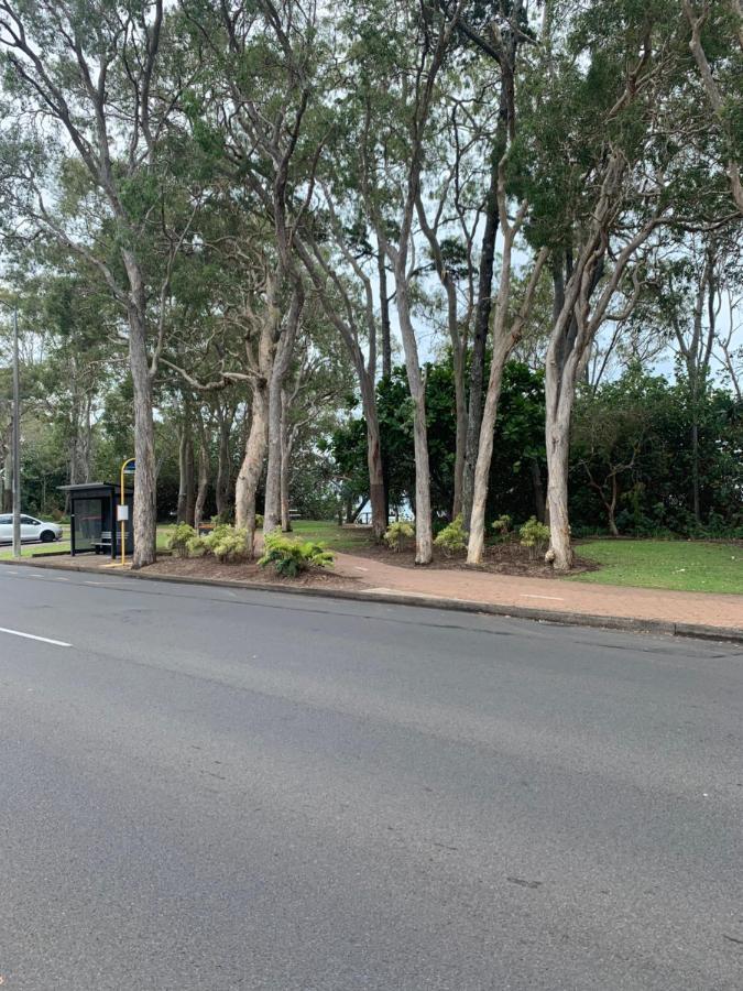 Beachfront At Silver Sands Hervey Bay Exterior foto